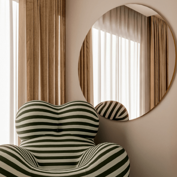 Organico/Curvo Espelho Decorativo para Quartos e/ou Salas de TV ou Salas de Estar com Borda (CORES) – SOB ENCOMENDA